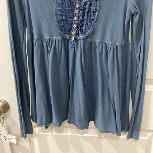 Free People Top - Picture 3 of 9